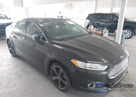 2015 Ford Fusion Titanium z USA, uszkodzony, nr VIN 3FA6P0K93FR157554